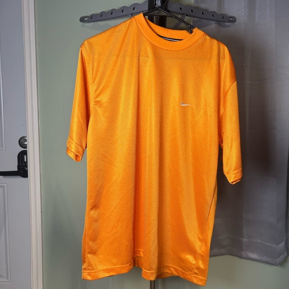 H&M Other - H&M Men's Bright Orange Short Sleeve Tee